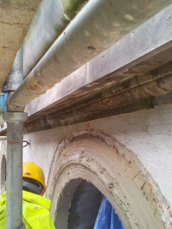 Running arches in&nbsp;situ