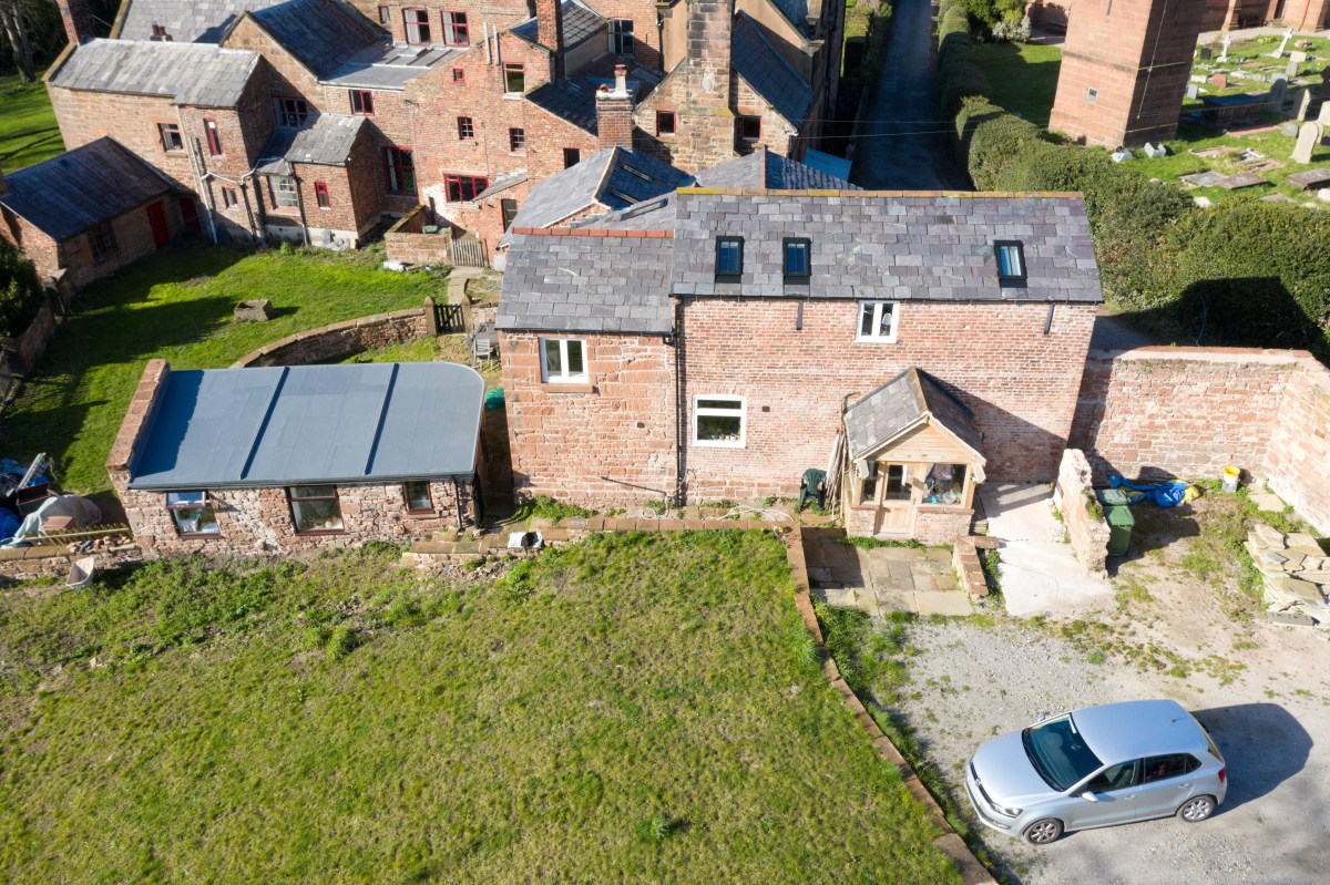 Reconstruct A House Coach house reconstruction | Specialist Plastering